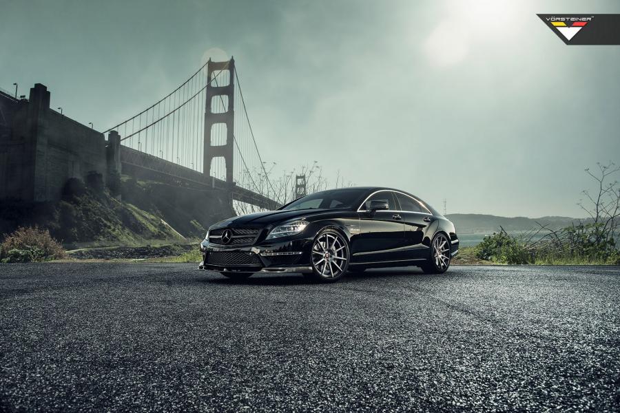  Mercedes-Benz CLS63 AMG by Vorsteiner 2014 года  (фото 2 из 11)